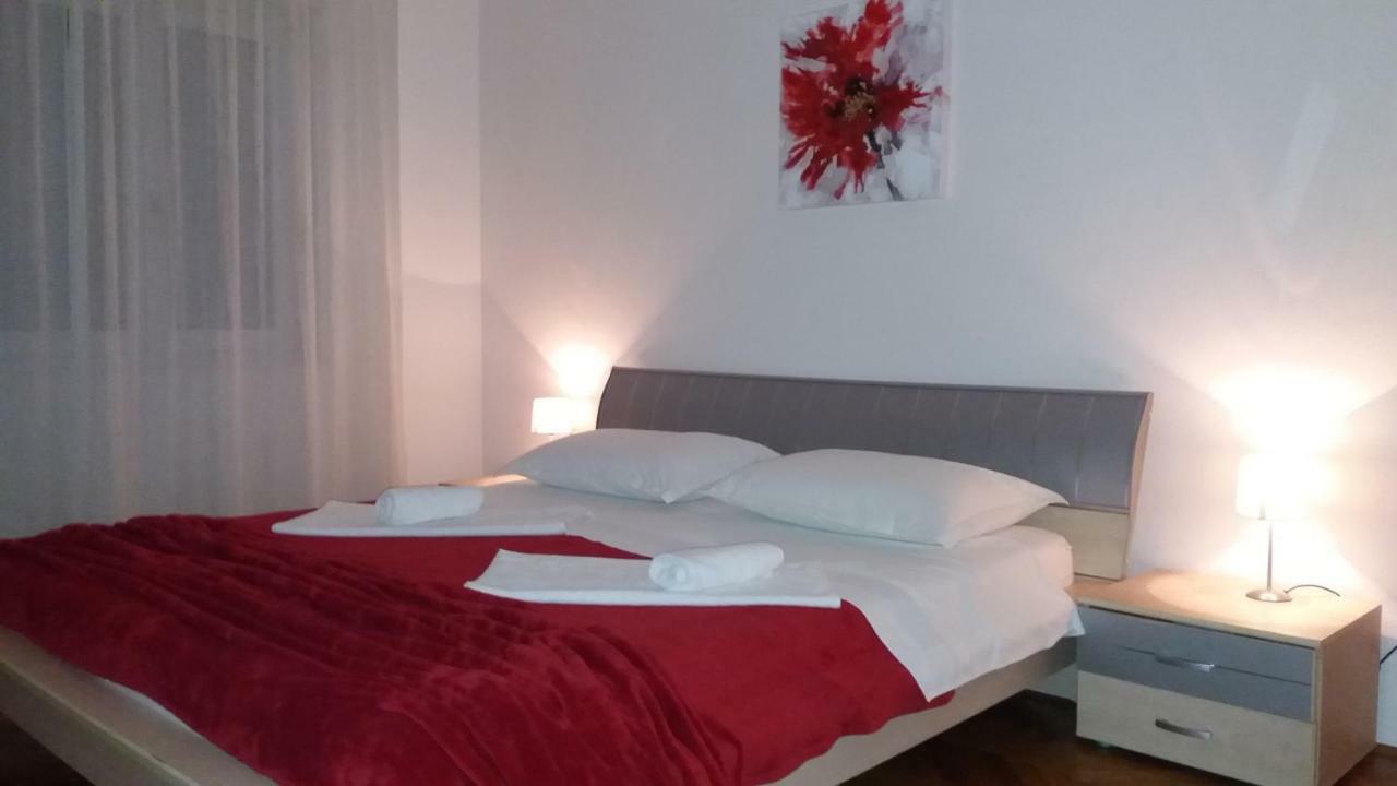 Apartman Teklic Каштела Екстер'єр фото